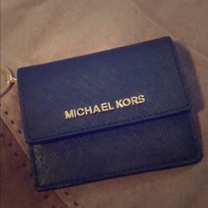 Micheal Kors keychain wallet